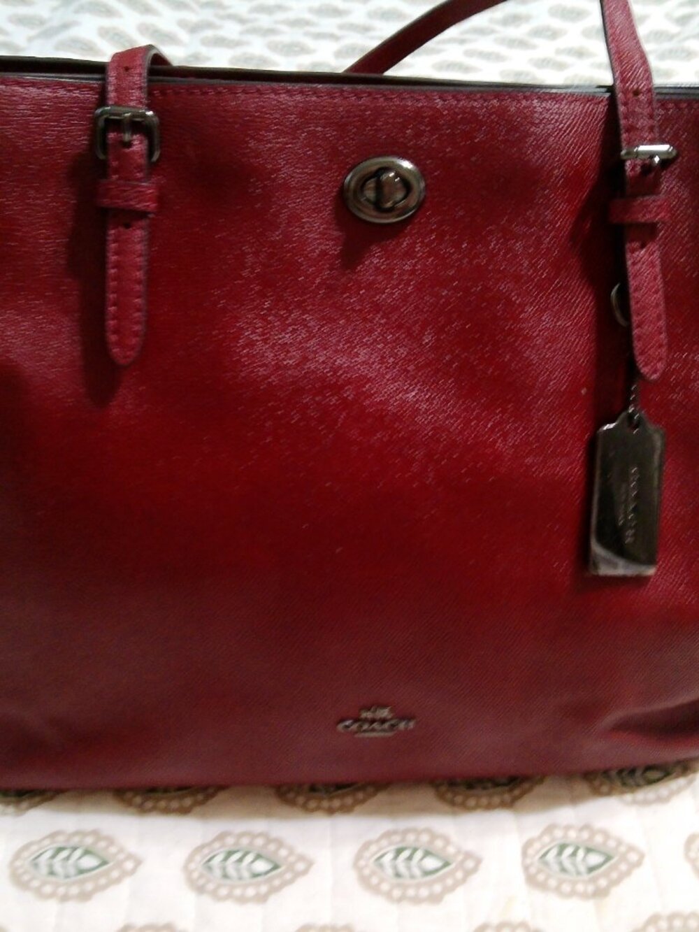 Coach Turnlock Zip  TOTE BAG Red Crossgrain Leather - Picture 7 of 13